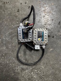 Xenony Octavia 1 - 7