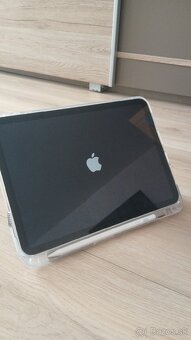 iPad (A16) - 7
