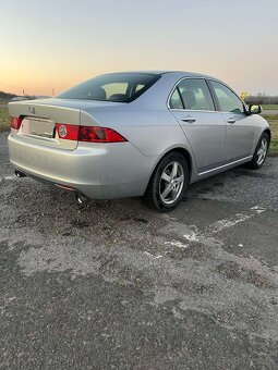 Honda accord 2.4 vtec - 7