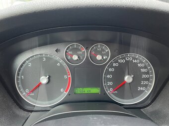 Ford Focus MK2 2005 2.0 TDCi - 7