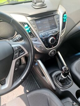 Hyundai Veloster Rezervovanè - 7