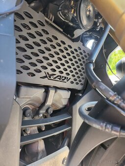 Predám HONDA x - adv - 7