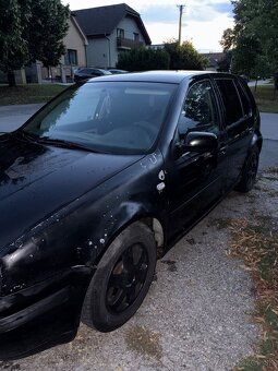 Predám Volkswagen Golf IV 1.4 benzín - 7