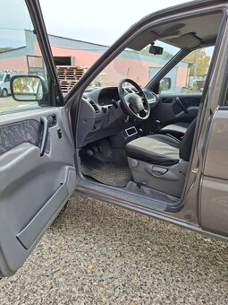 NISSAN TERRANO II 92KW - 7