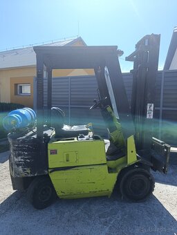 Jazdený VZV CLARK 2500kg 3300mm DUPLEX - 7