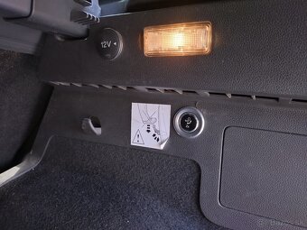 Predám SUV Ford Kuga 4x4 automat Tdi - 7