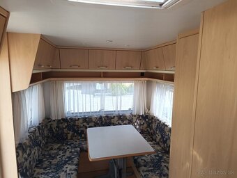 Obytny prives Chateau Carrat 440 - predstan, kurenie - 7