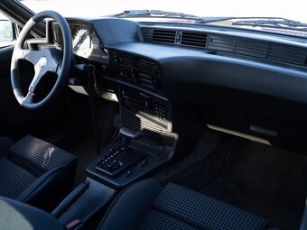 BMW 635 CSI - 7