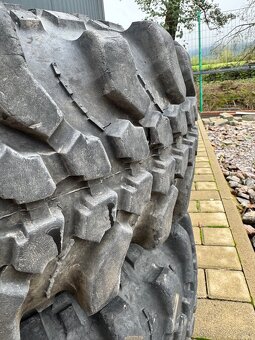 Silverstone 35x11,5r15 - 7