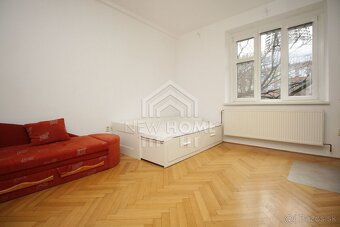 KARADŽIČOVA - 3,5 iz. byt v tehlovom dome max 4 osoby - 7