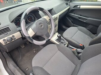 Predám Opel Astra Caravan - 7