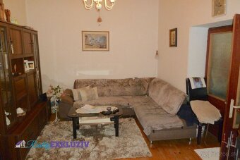 Na predaj rodinný dom v meste Lučenec - priame centrum - 7