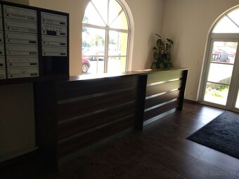 Priestory na Rebarborovej ulici v budove Harley Davidson na  - 7