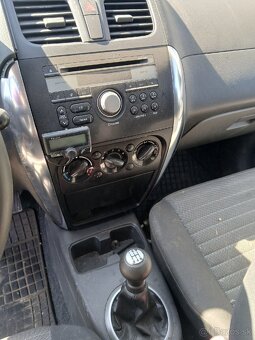 Suzuki SX4 - 7