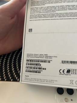 iPhone 11 128gb white - 7