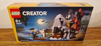 Lego 21322 Pirates of Barracuda Bay & 10320 Eld.Fortress - 7