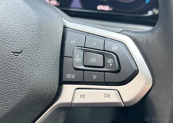 Volkswagen Golf 1.0TSi 81kw NAVI LED KLIMA ALU benzín - 7