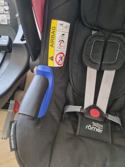 ISOFIX Britax Römer Baby Safe i-size vajíčko + základ - 7