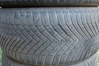 Predám Continental AllSeasonContact 255/45 R19 Y XL - 7