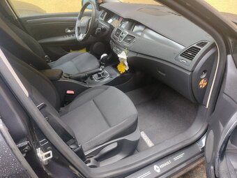 Renault Laguna 3 - 7