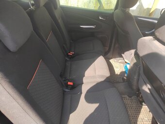 Ford S-max - 7