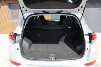 Hyundai Tucson 2.0 CRDi Style 4x4 A/T - 7