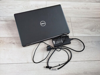 notebook Dell 5590 - Core i5-7300u, 16GB, 256GB SSD, Win 10 - 7