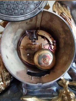 Krbove hodiny a svietniky cislo 7 - 7