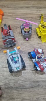 Paw Patrol – originálna veža + 9 autíčok a 8 figúrok + figúr - 7