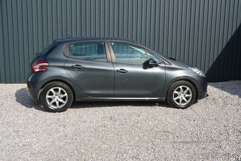Peugeot 208 1.40 HDi Allure 1.Majitel, Slovák, Servisná knih - 7