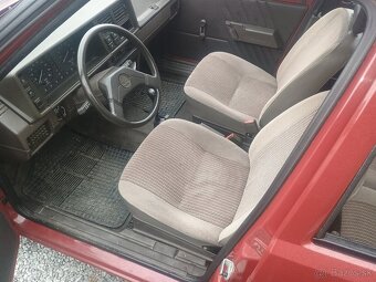 Predám škoda favorit 135l - 7