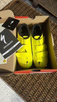 Tretry Specialized - veľ. 8. - 7