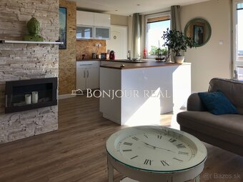 NOVÁ CENA:3-IZBOVÝ PENTHOUSE OBKLOPENÝ TERASAMI V TRNAVE - 7