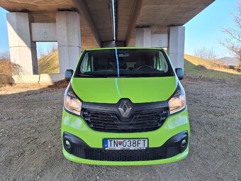 Prenájom vozidla 9-Miestne Renault Trafic - 7