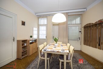 Na predaj: Veľkometrážny historický byt - centrum mesta Bans - 7