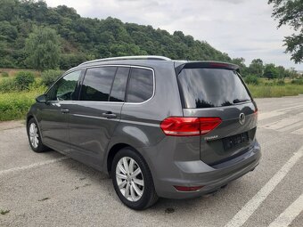 VOLKSWAGEN TOURAN 2,0 TDI,110 kw DSG - 7