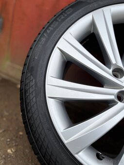 Škoda zimná sada 5x112 r18 Octavia superb - 7