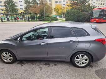 Hyundai i30 1.6CRDI 94kw - 7
