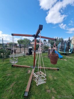 Drevený kolotoč, nafukovací skákací hrad - 7