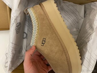 UGG tazz čižmy - 7