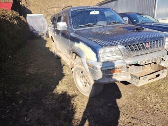 Mitsubishi L200 - 7