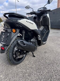 YAMAHA NMAX 125 - 7