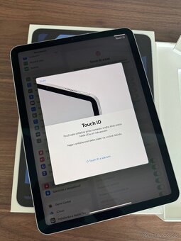 Apple iPad Air 4 64GB Blue - Wifi + Cellular - 7
