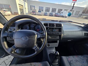 Toyota Rav4 2.0i - 7