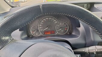 Predám Peugeot 1007 1.4 benzín 54kW - 7