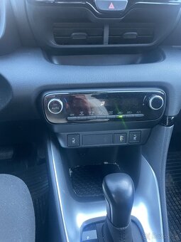 Predám Toyotu Yaris - 7