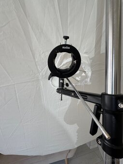 Zábleskové svetlo GODOX AD300pro, stojan a softbox - 7