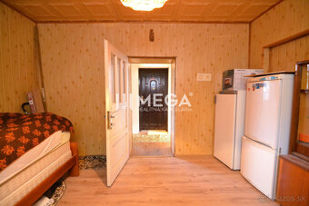 PREDAJ DOMU SO ZÁHRADOU V OBCI UBĽA - 7