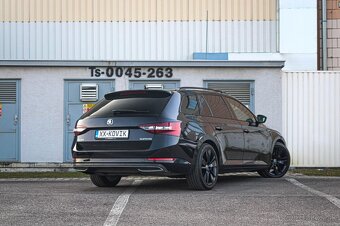 Škoda Superb Combi 2.0 TDI Sportline DSG - 7