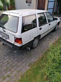 Mitsubishi Lancer Combi - 7